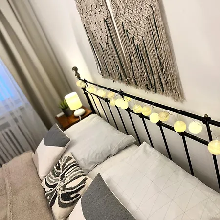 Audrey Hepburn Apartment Cathedral View Top Location Air Conditioned Bratislava Exterior photo