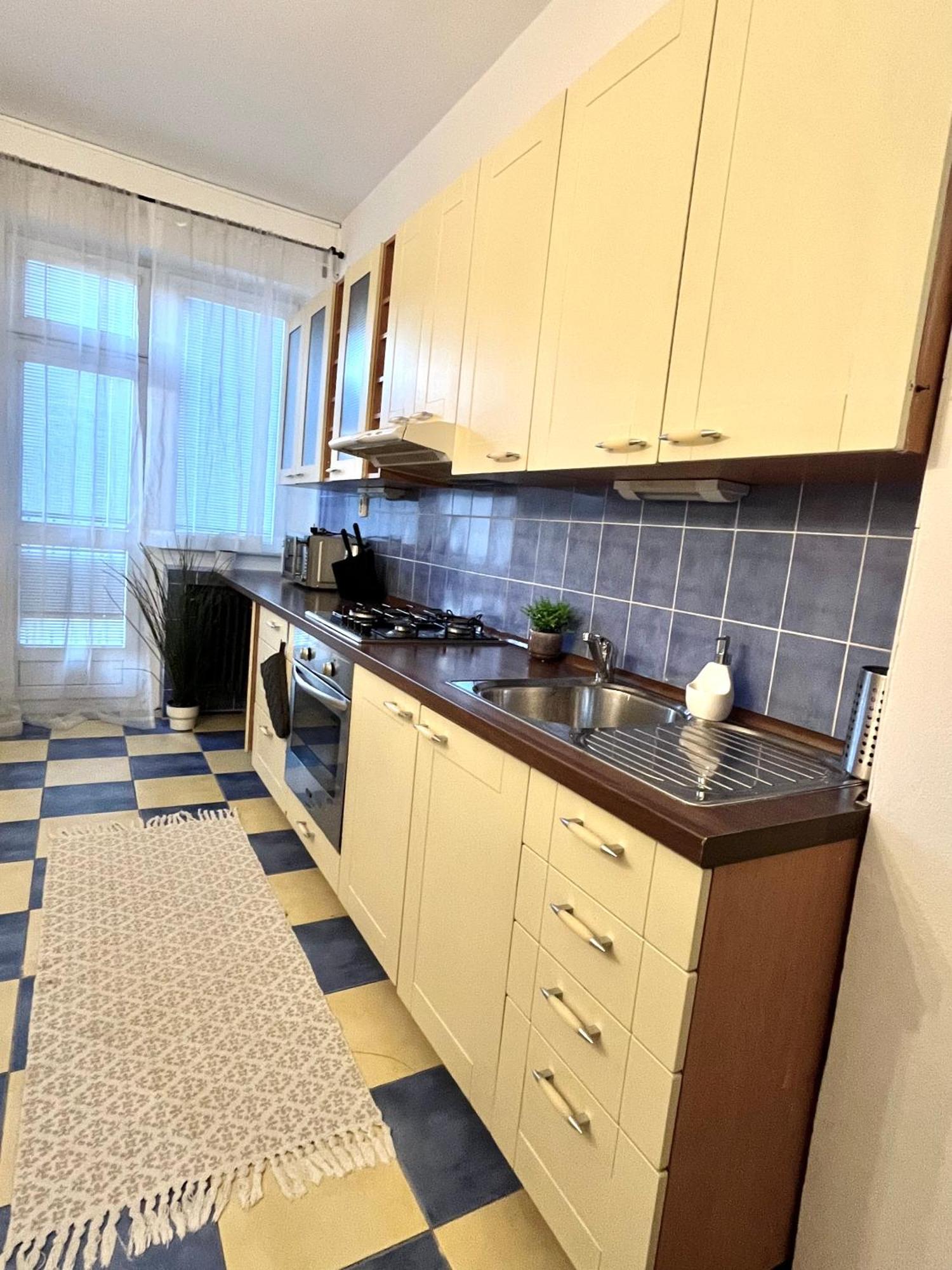 Audrey Hepburn Apartment Cathedral View Top Location Air Conditioned Bratislava