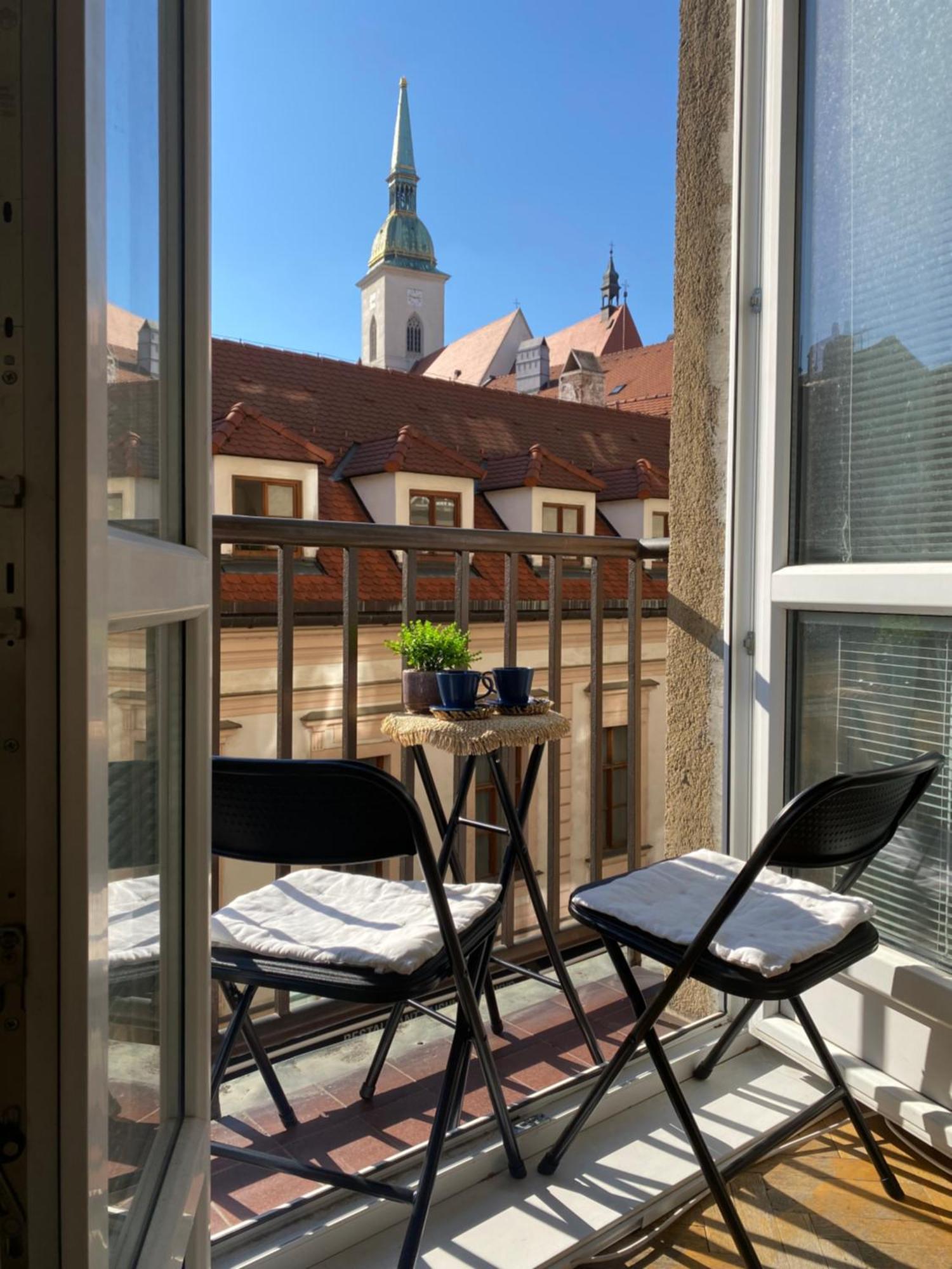 Audrey Hepburn Apartment Cathedral View Top Location Air Conditioned Apartment *